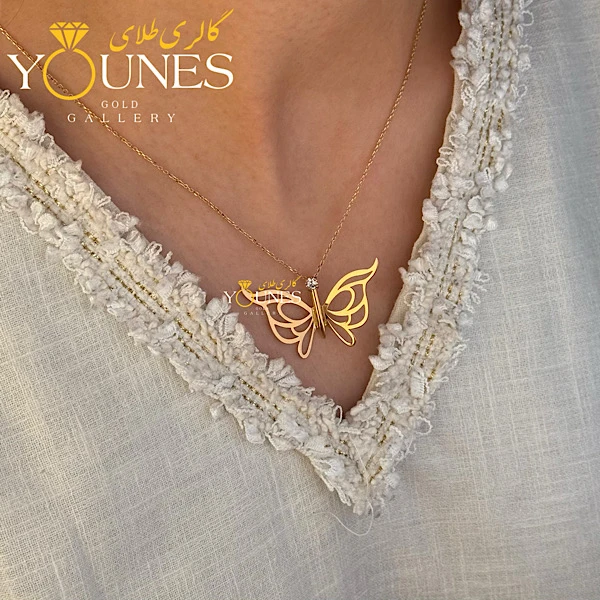 گردنبند پروانه مینیمال طلا